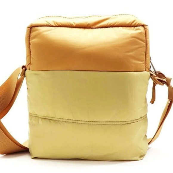 The North Face Nuptse NF0A81BVK1O Crossbody Bag Unisex Khaki Stone Nylon SGN721 - Picture 3 of 7